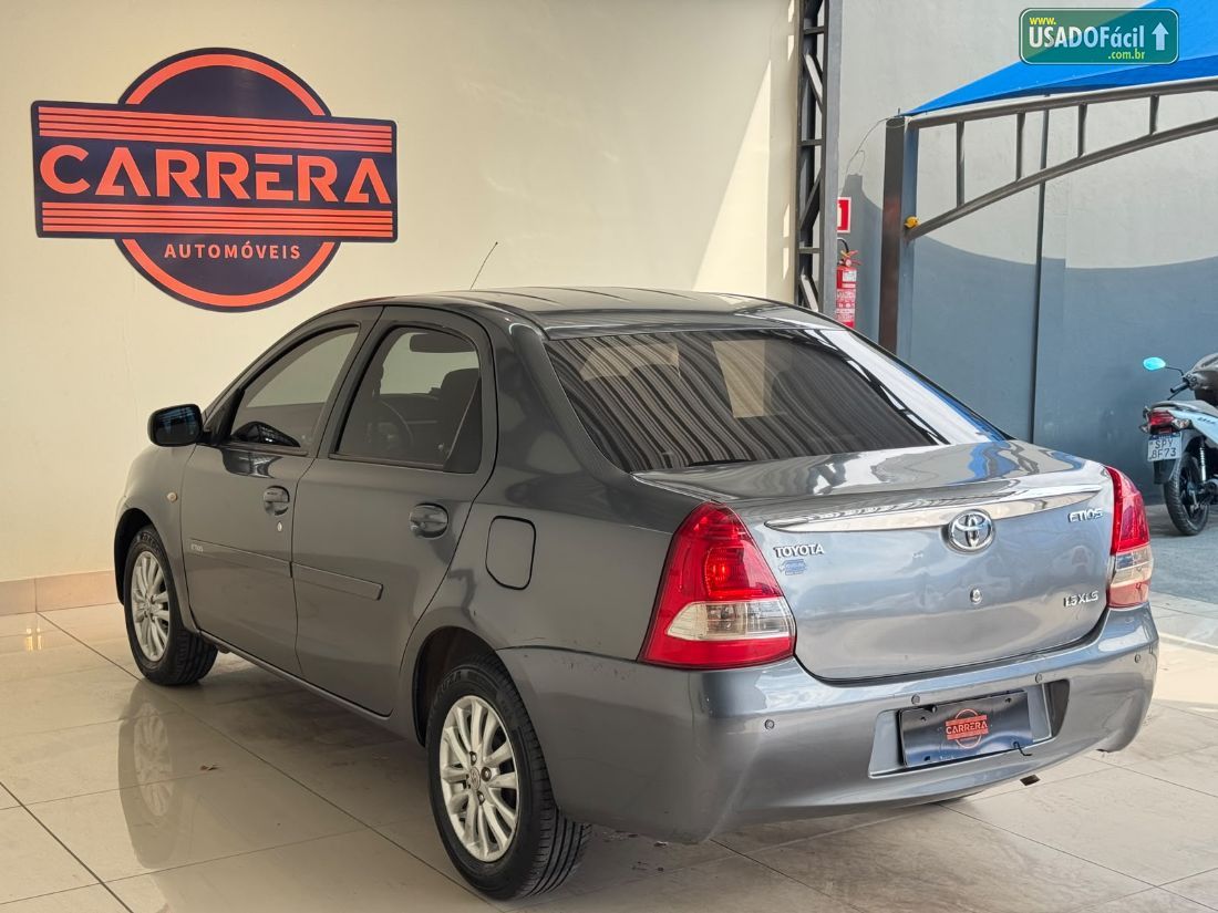 Toyota Etios Sedan XLS 1.5 Mecânico Flex 2013/2013 — foto 6 de 15