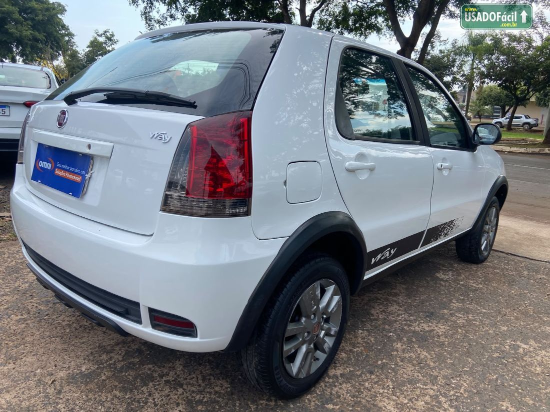 Fiat Palio Fire Way Celebration 1.0 5P Flex 2014/2015 — foto 4 de 8