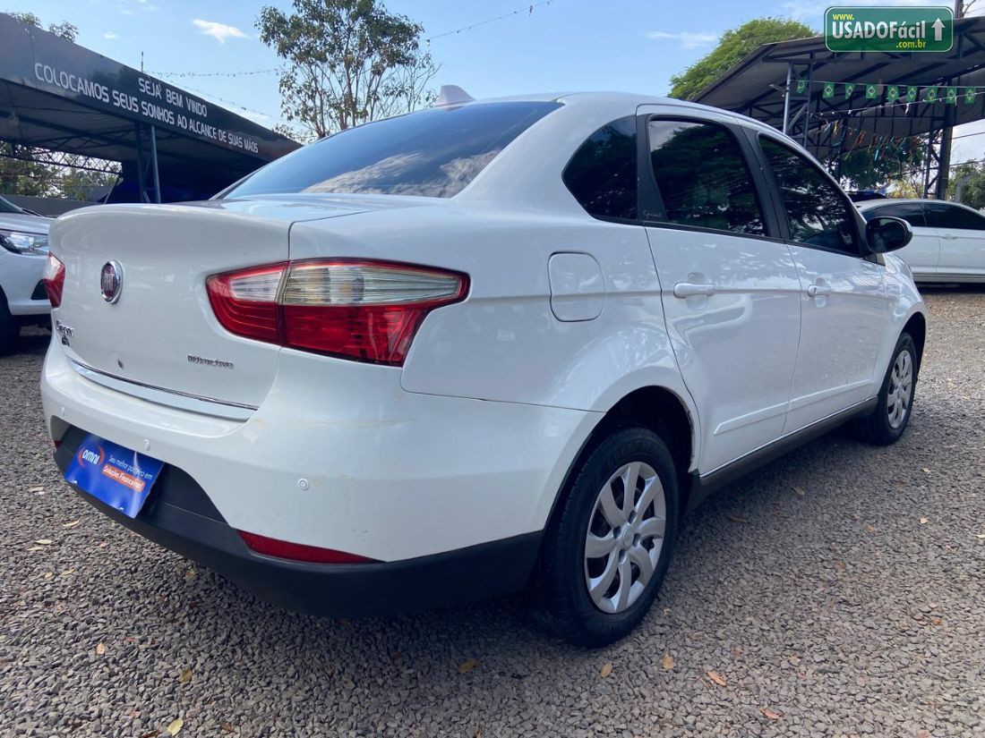 Fiat Grand Siena Attractive 1.4 Evo Fire Flex 2013/2014 — foto 3 de 7