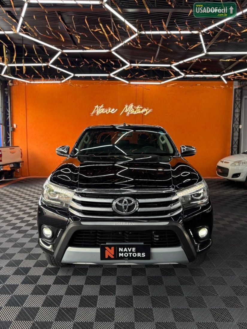 Toyota Hilux SRX CD 2.8 4x4 TDI Automático Diesel 2018/2018 — foto 2 de 15