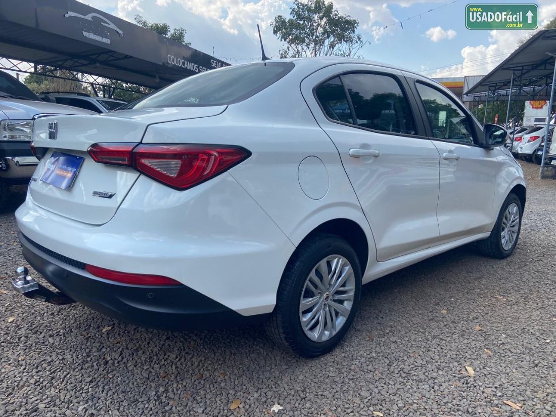 Fiat Cronos Drive 1.3 Mecânico Flex 2023/2024 — foto 4 de 7