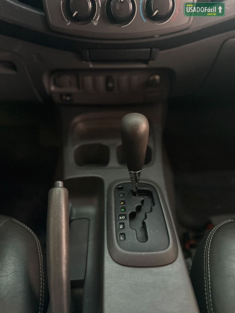 Toyota Hilux SR CD 2.7 4x2 Automático Flex 2013/2013 — foto 12 de 14