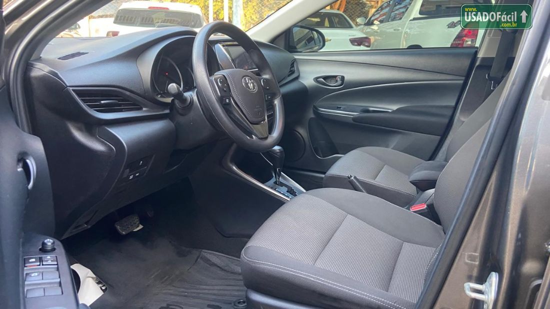 Toyota Yaris Sedan XL 1.5 Automático Flex 2024/2025 — foto 8 de 8