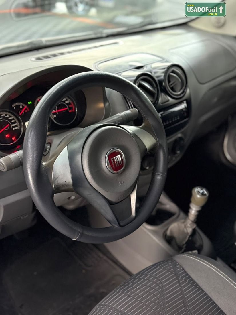 Fiat Palio Attractive 1.0 EVO Fire Flex 5P 2013/2013 — foto 11 de 15