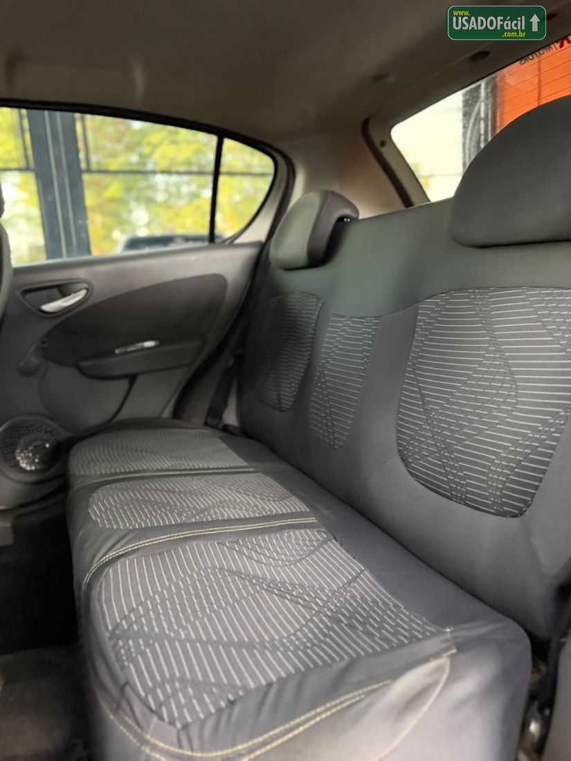 Fiat Palio Attractive 1.0 EVO Fire Flex 5P 2013/2013 — foto 15 de 15