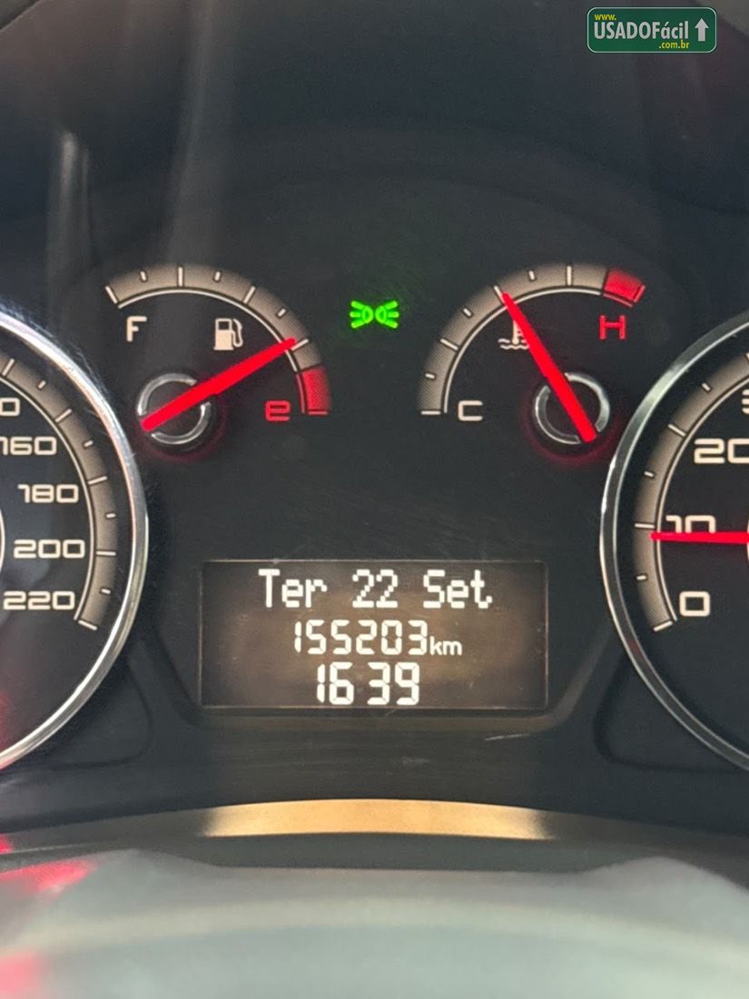 Fiat Palio Attractive 1.0 EVO Fire Flex 5P 2013/2013 — foto 8 de 15