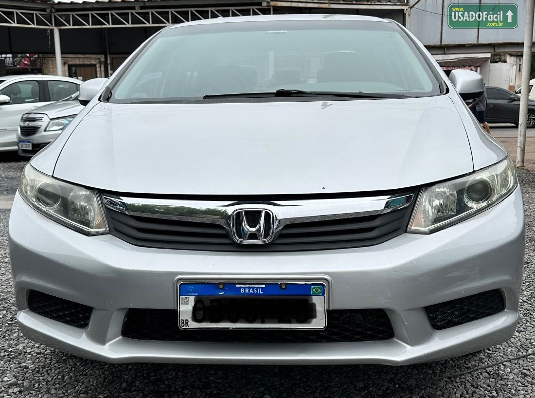 Honda Civic Sedan LXS 1.8 Mecânico 2013/2014 — foto 3 de 6