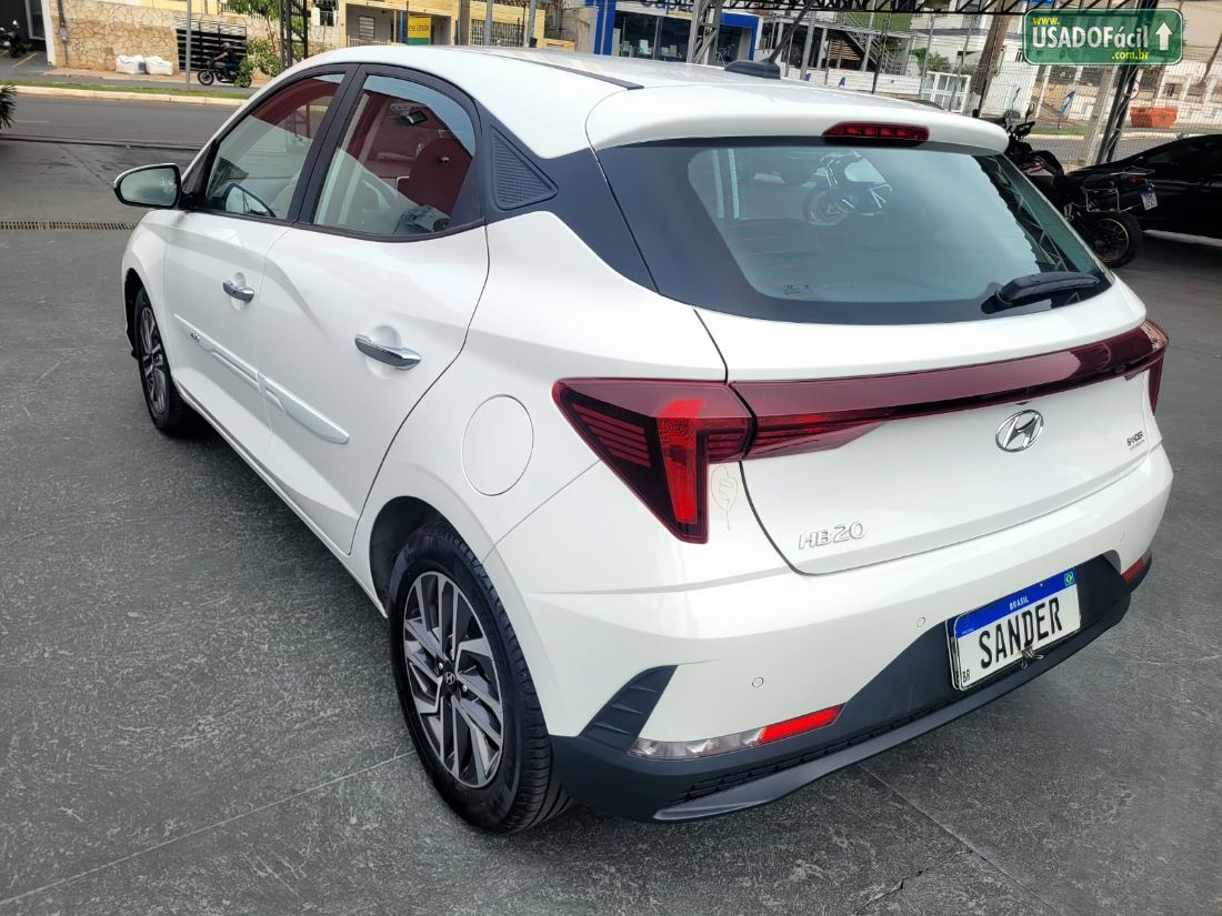 Hyundai HB20 Hatch Limited Plus 1.0 Mecânico Flex 2023/2024 — foto 8 de 21