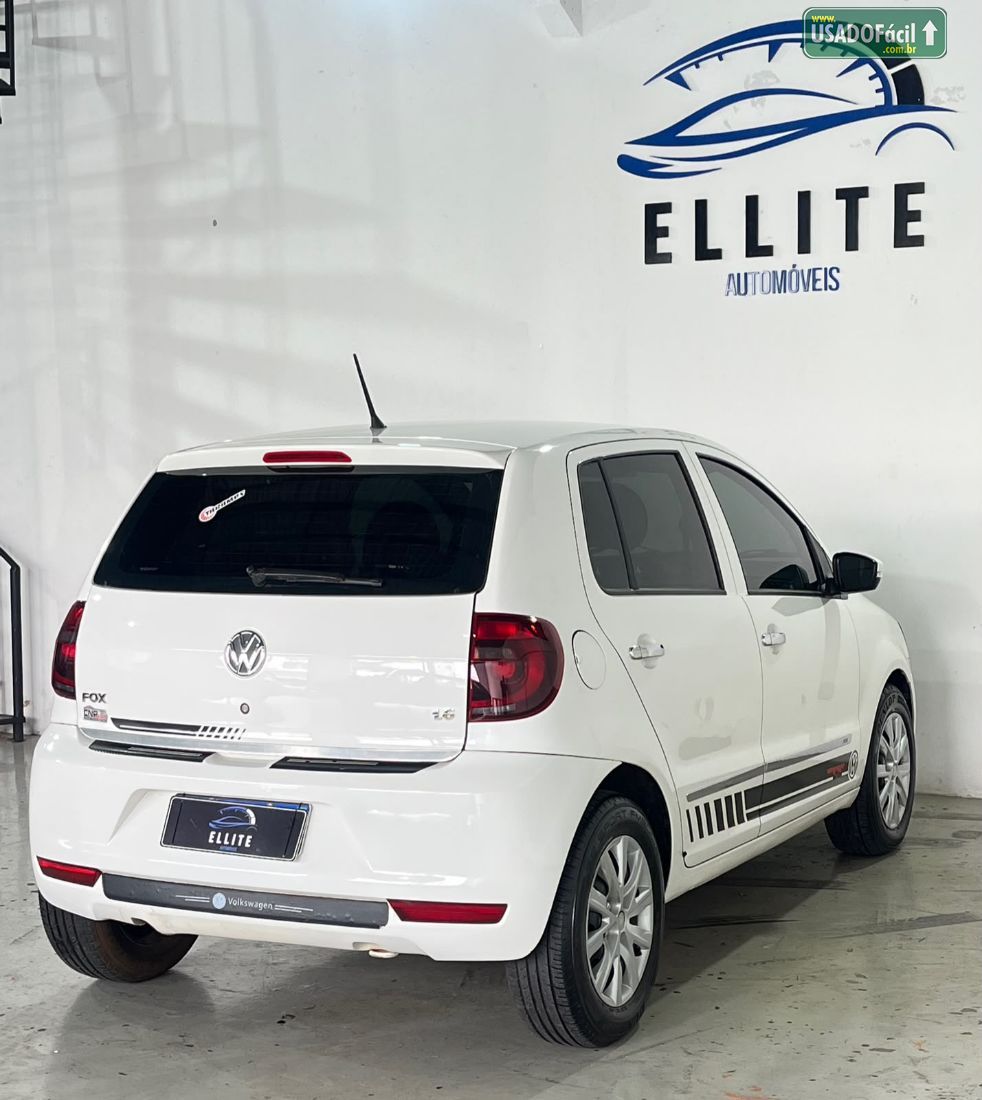 Volkswagen Fox 1.6 Mi 4P Total Flex 2010/2011 — foto 8 de 14