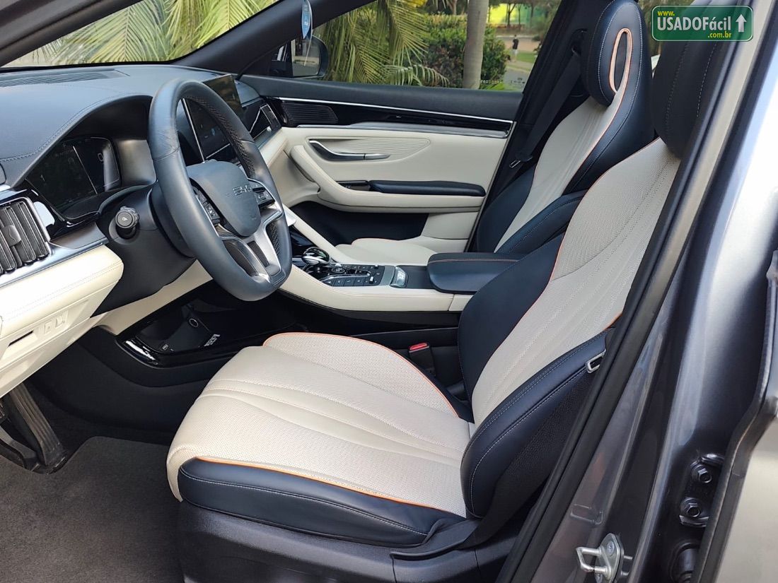 BYD BYD Song Plus 1.5 Automático Híbrido 2022/2023 — foto 18 de 24