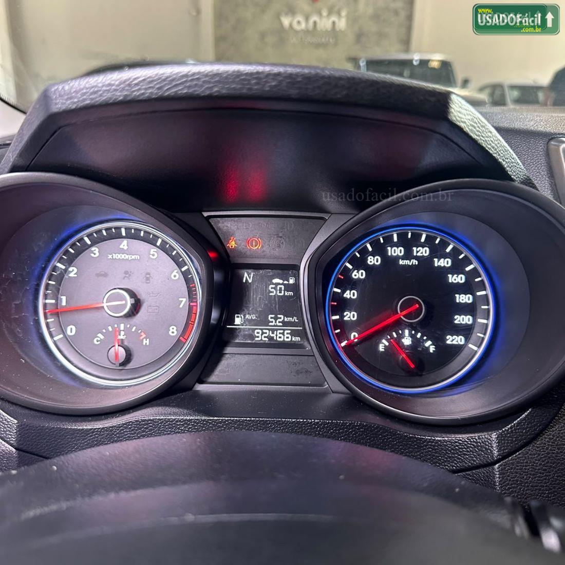 HYUNDAI HB20S Sedan Comfort Plus 1.6 Automático Flex 2018/2019 — foto 12 de 14