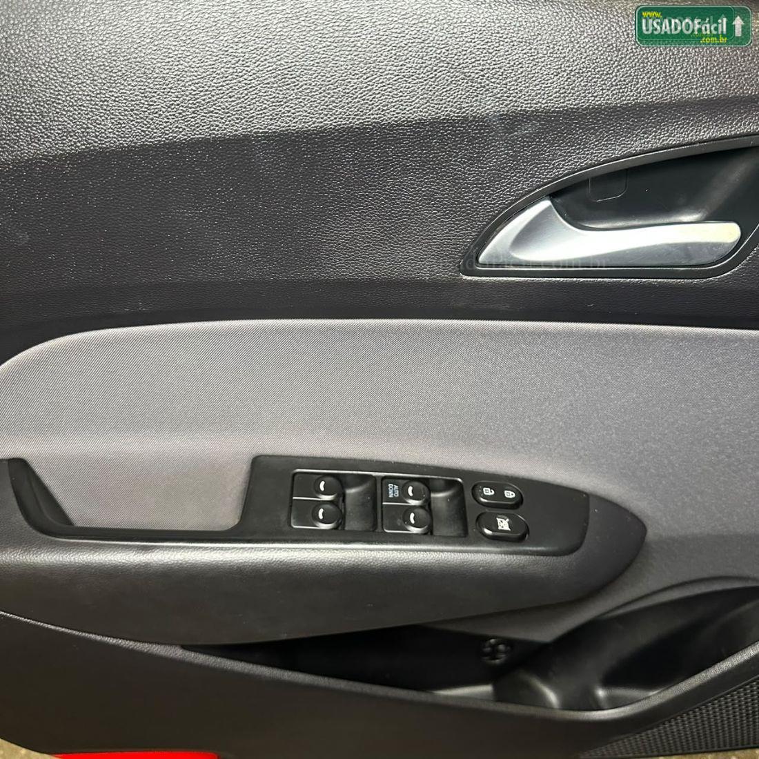 HYUNDAI HB20S Sedan Comfort Plus 1.6 Automático Flex 2018/2019 — foto 14 de 14