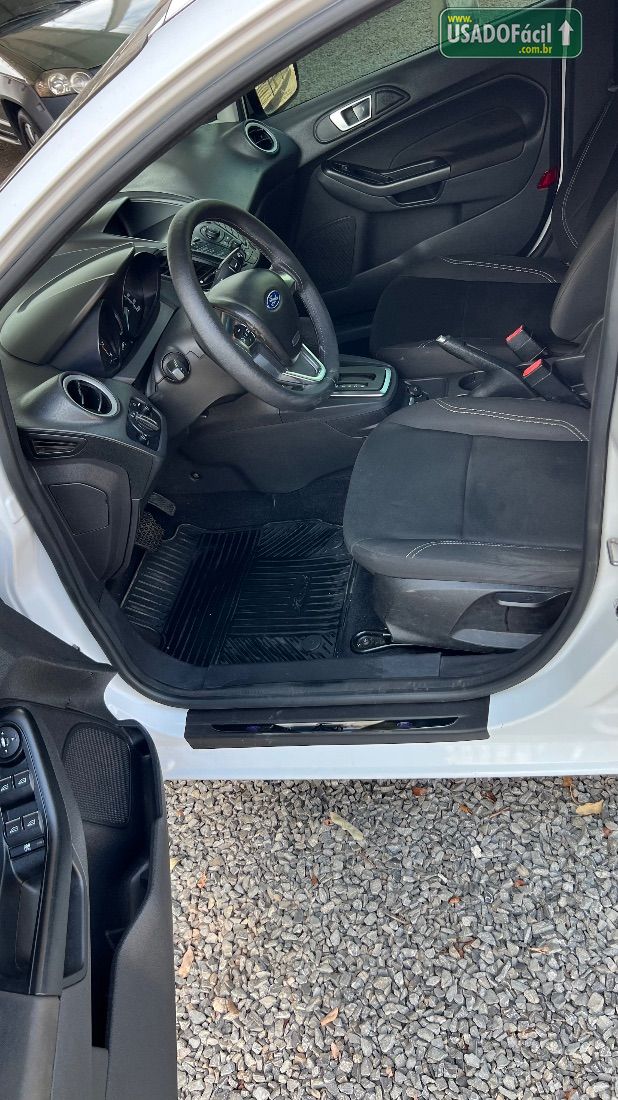 Ford Fiesta Hatch 1.6 Automático 5P Flex 2015/2015 — foto 10 de 10
