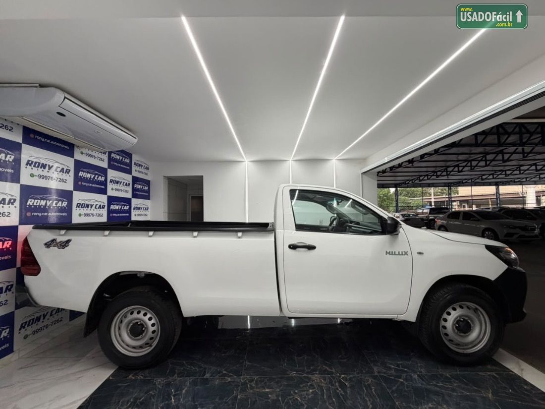 Toyota Hilux CS 4x4 2.8 TDI Mecânico Diesel 2024/2025 — foto 5 de 13