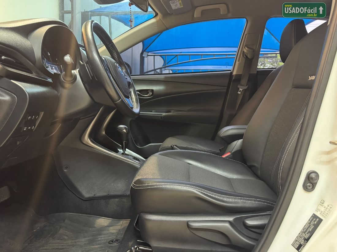 Toyota Yaris Sedan XS 1.5 Automático Flex 2024/2025 — foto 11 de 14
