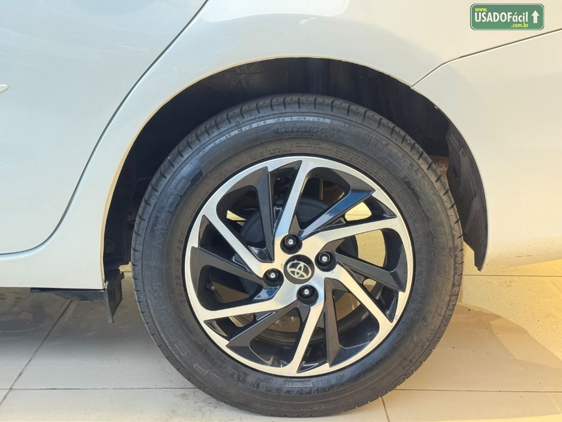 Toyota Yaris Sedan XS 1.5 Automático Flex 2024/2025 — foto 6 de 14