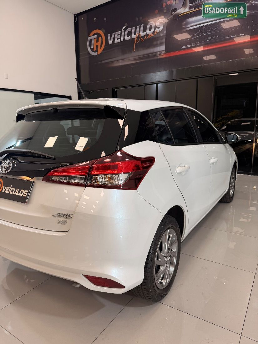 TOYOTA Yaris Hatch XS 1.5 Automático Flex 2022/2023 — foto 10 de 18