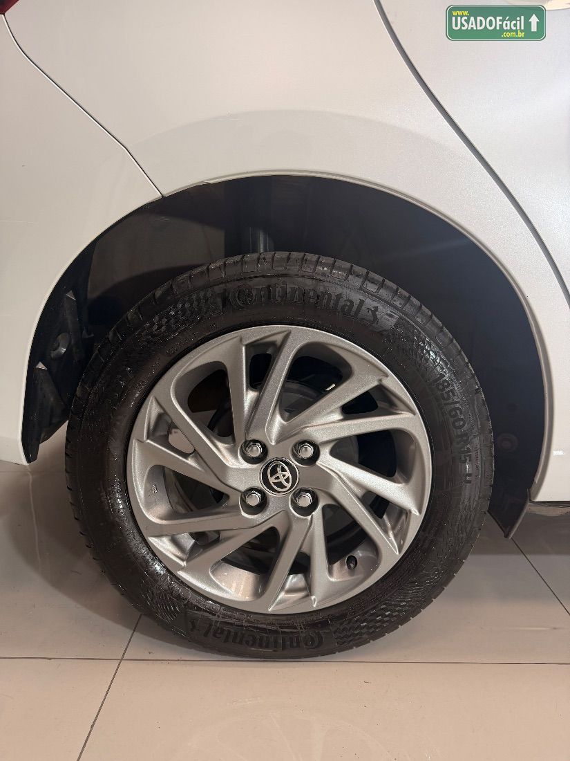 TOYOTA Yaris Hatch XS 1.5 Automático Flex 2022/2023 — foto 18 de 18