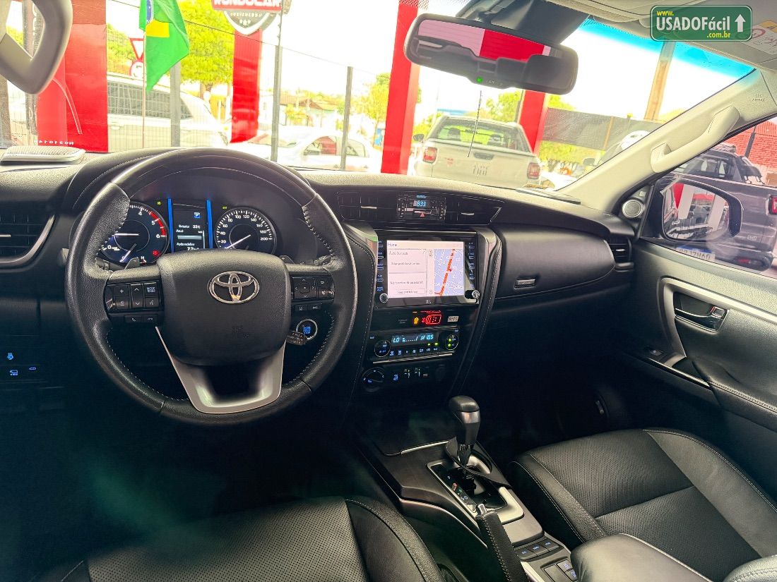 Toyota Hilux SW4 SRX 2.8 4x4 TDI Automático Diesel 2022/2022 — foto 13 de 14