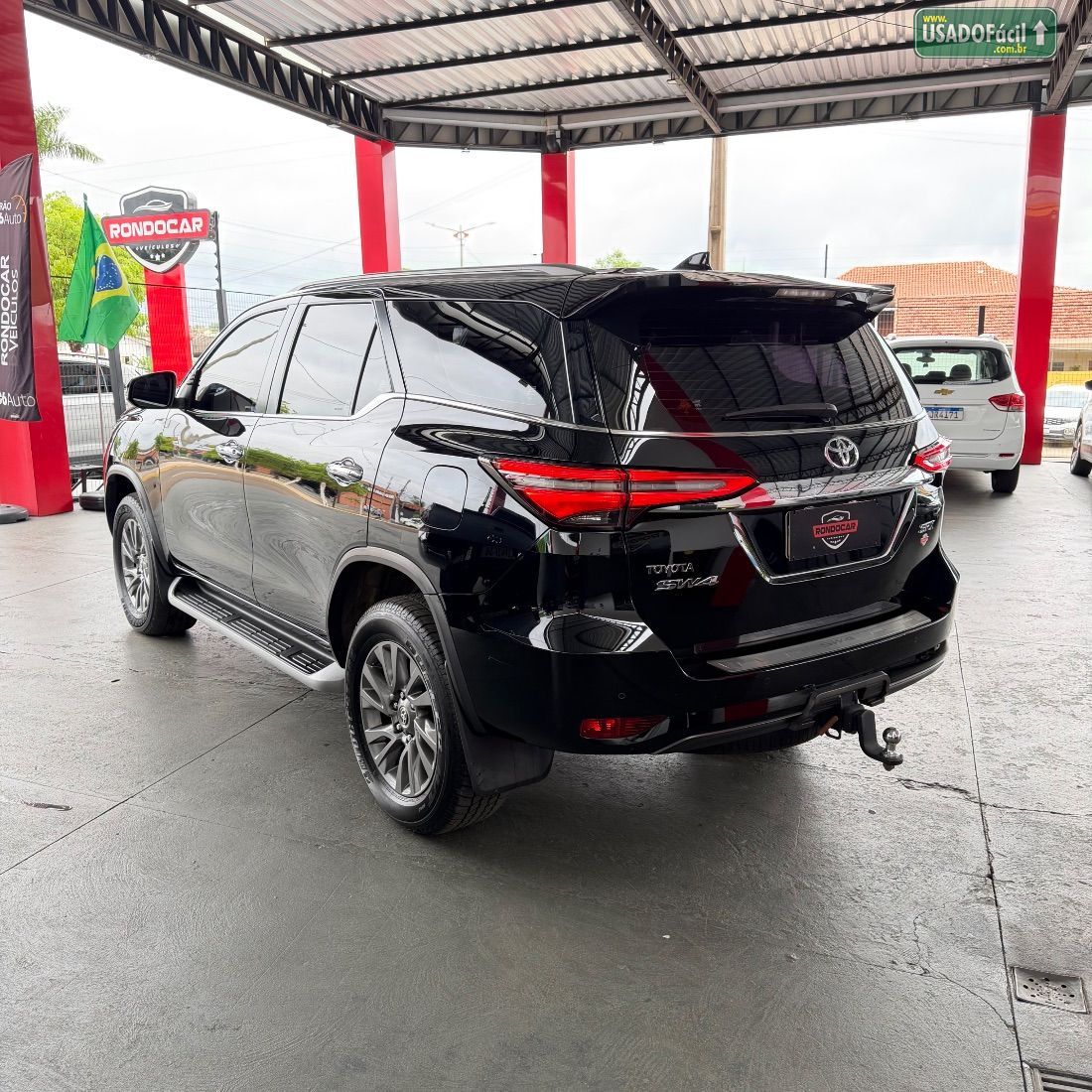 Toyota Hilux SW4 SRX 2.8 4x4 TDI Automático Diesel 2022/2022 — foto 3 de 14