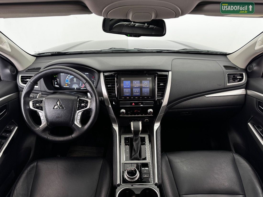 Mitsubishi Pajero Sport HPE-S 2.4 4x4 Automático Diesel 2023/2024 — foto 7 de 13