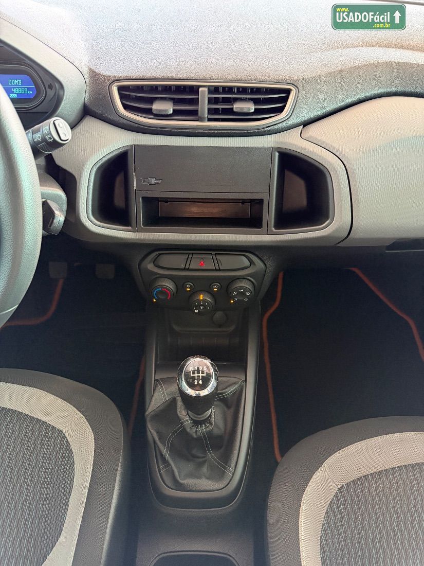 CHEVROLET/GM Onix Hatch LS 1.0 Mecânico Flex 2015/2016 — foto 12 de 13