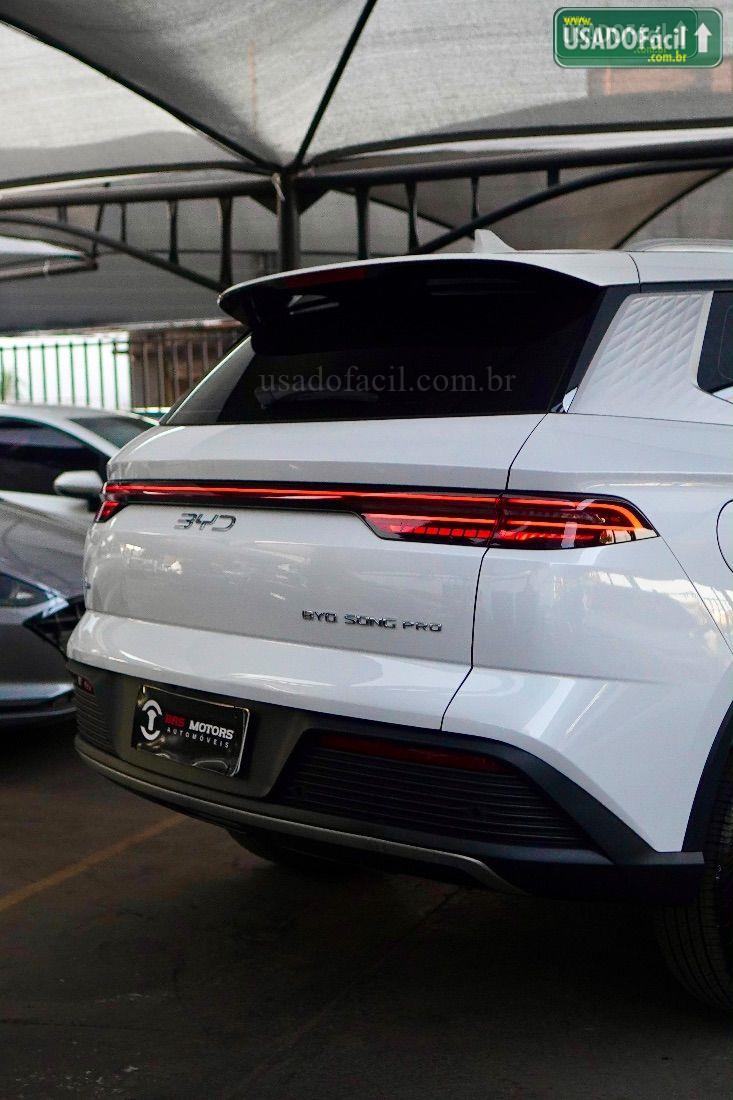 BYD BYD Song Pro GS 1.5 Automático Híbrido Plug-In 2024/2025 — foto 5 de 14