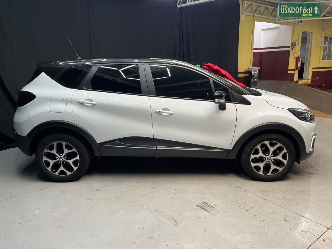 Renault Captur Intense 2.0 Automático Flex 2020/2021 — foto 8 de 18