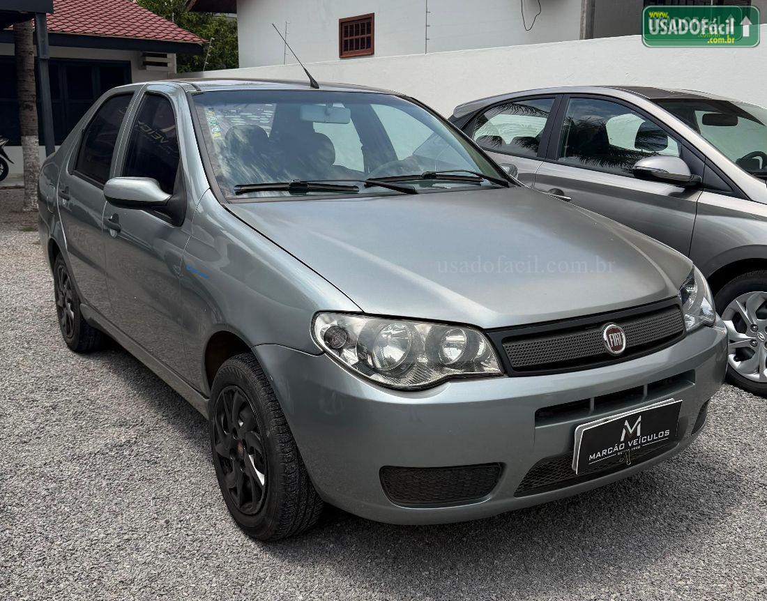 FIAT Siena Celebration 1.0 Fire Flex 2010/2010 — foto 2 de 9