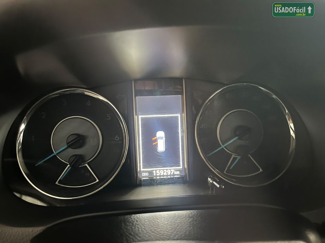 Toyota Hilux SW4 SRX 2.8 4x4 TDI Automático Diesel 2016/2017 — foto 10 de 10