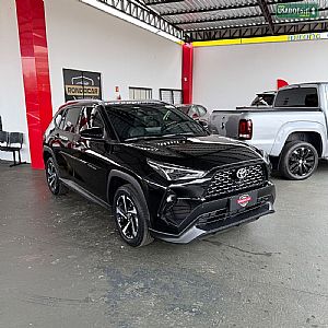 TOYOTA Yaris Cross XRE 1.5 16V 5p Automático Híbrido