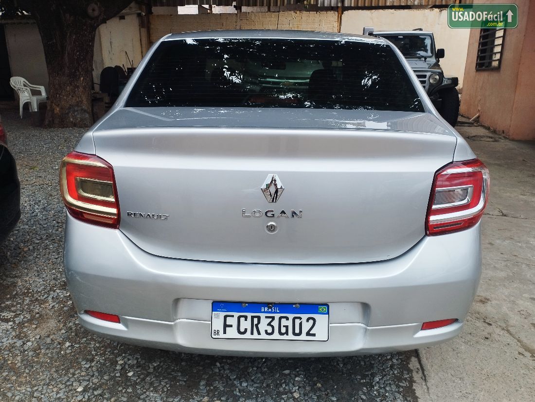 Renault Logan Authentique 1.0 Flex 2017/2018 — foto 2 de 7