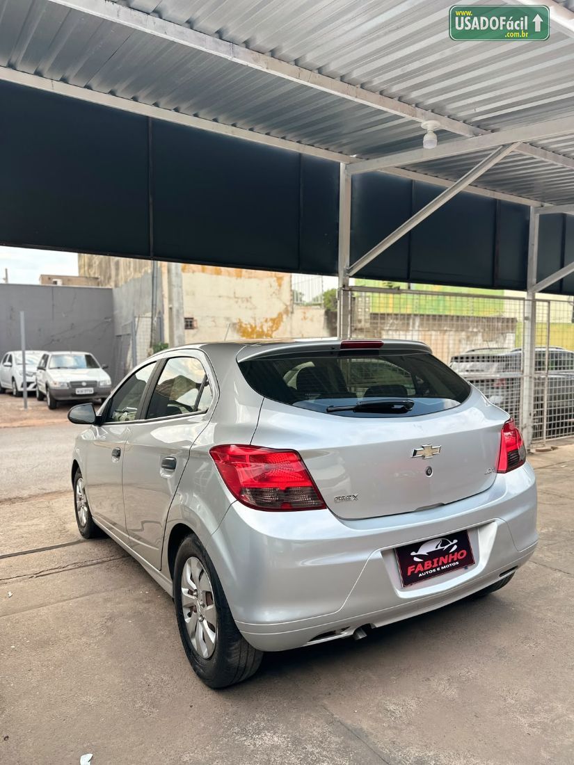 CHEVROLET/GM Onix Joy Hatch 1.0 Mecânico Flex 2018/2019 — foto 3 de 11