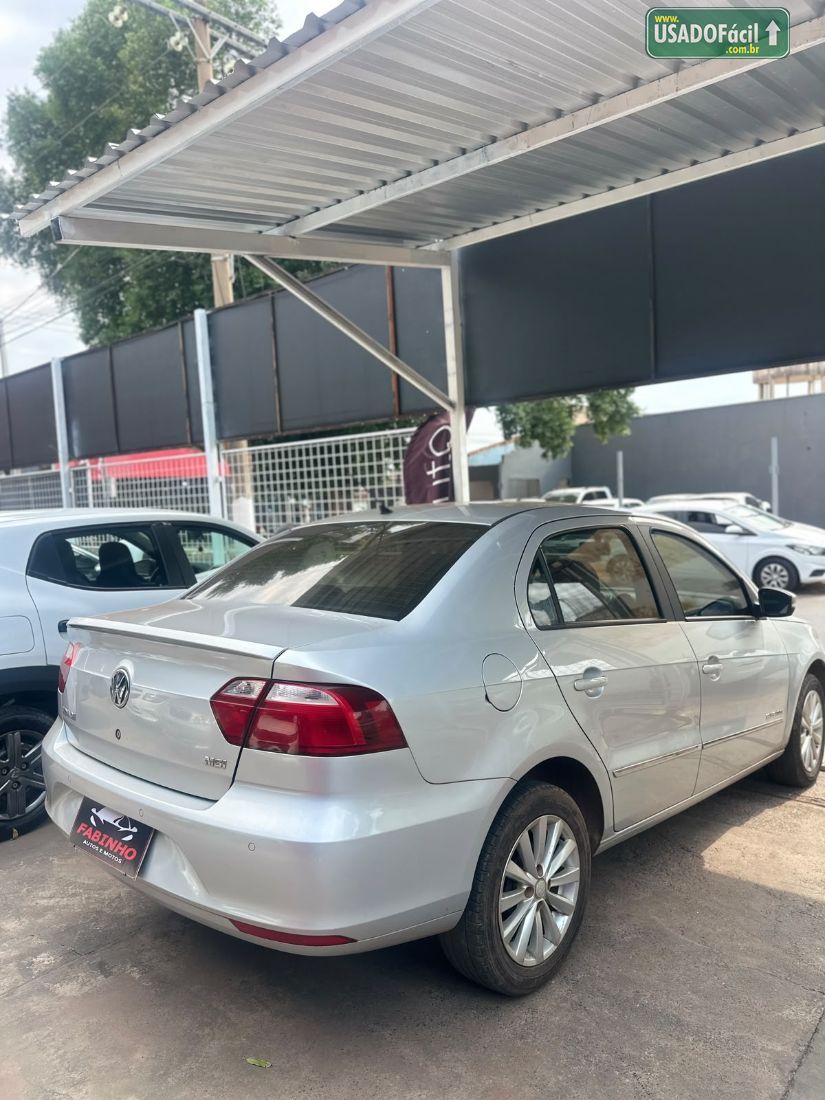 Volkswagen Voyage Comfortline 1.6 Total Flex 2015/2016 — foto 5 de 11