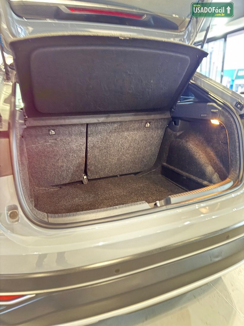 Volkswagen Nivus Highline 200 TSI Automático Flex 2023/2024 — foto 17 de 20