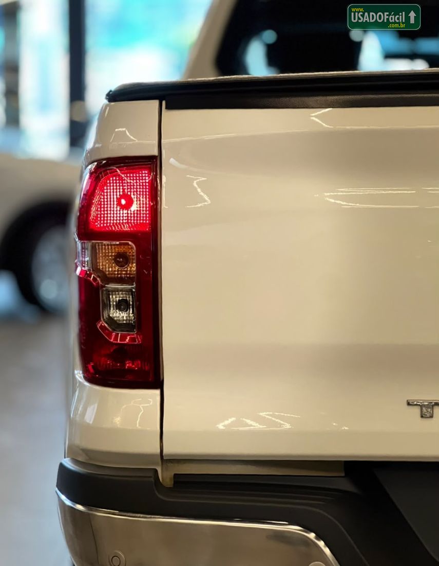 Fiat Titano Volcano 2.2 4x4 Turbo Automático Diesel 2024/2025 — foto 6 de 13