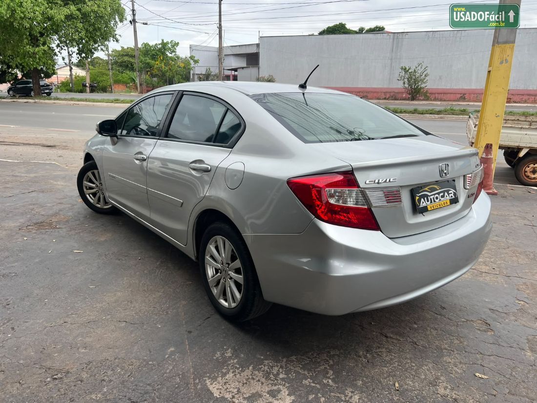Honda Civic Sedan LXR 2.0 Automático Flexone 2014/2014 — foto 5 de 9