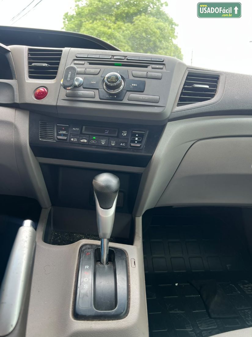 Honda Civic Sedan LXR 2.0 Automático Flexone 2014/2014 — foto 8 de 9