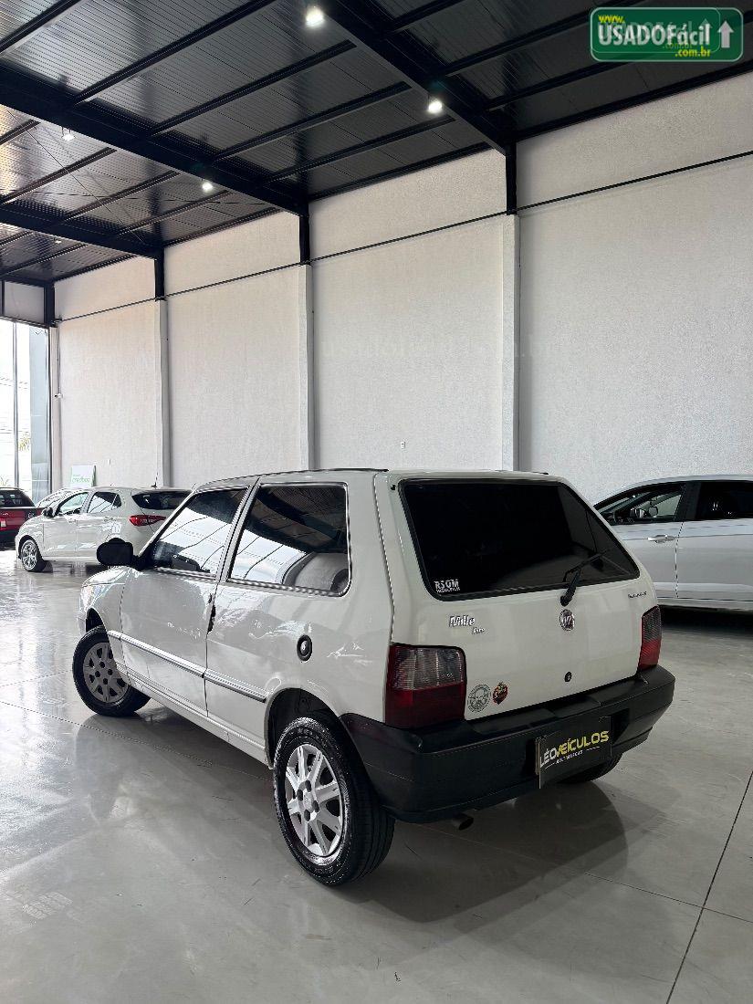 FIAT Uno Mille Celebration Economy Fire 1.0 Flex 2P 2012/2012 — foto 5 de 9