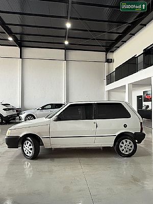 FIAT Uno Mille Celebration Economy Fire 1.0 Flex 2P