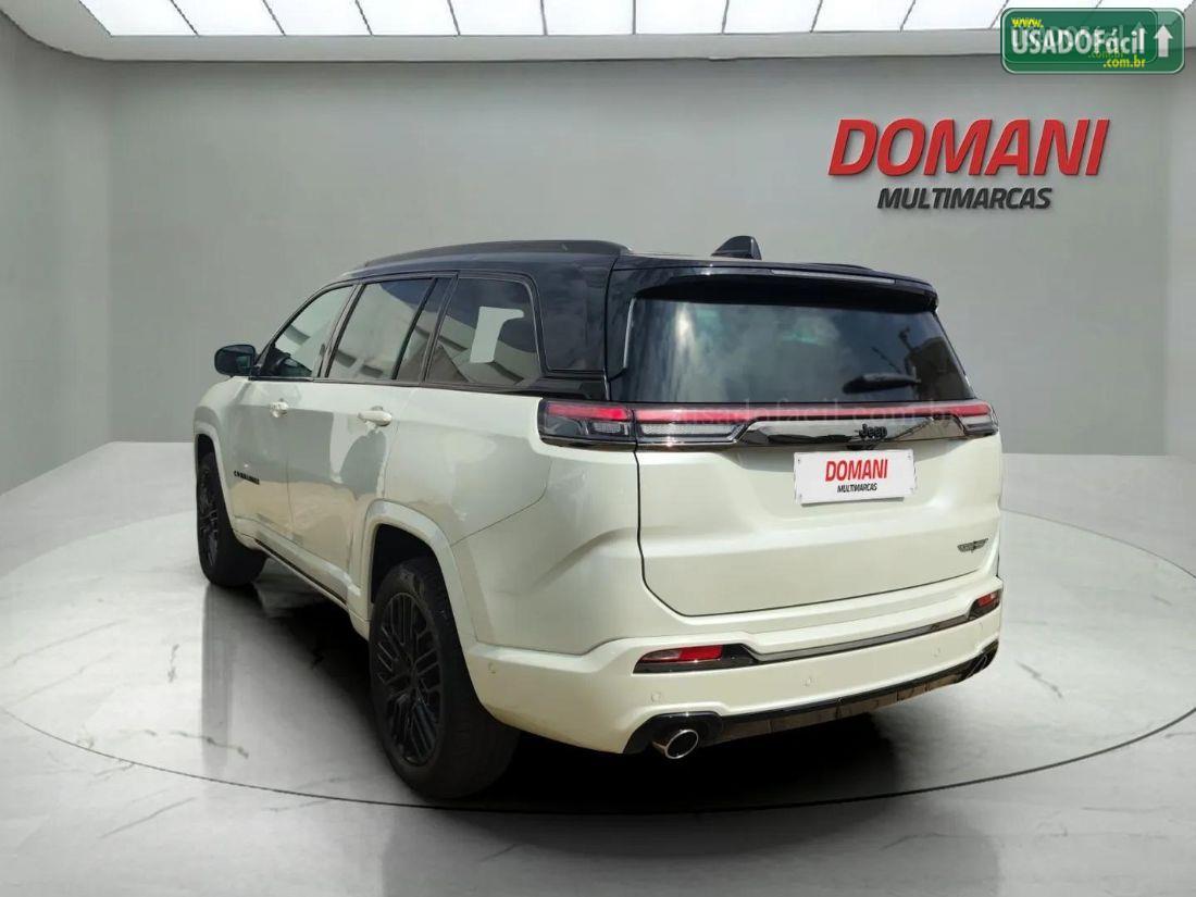 JEEP COMMANDER BLACKHAWK HURRICANE 4X4 2025/2026 — foto 3 de 12