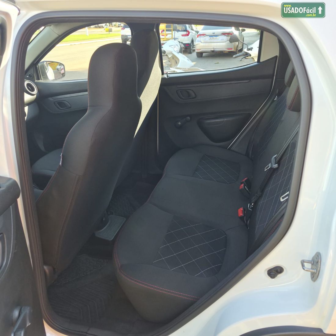 Renault Kwid Zen 1.0 Mecânico Flex 2022/2023 — foto 10 de 17