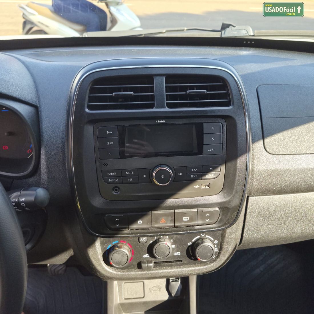 Renault Kwid Zen 1.0 Mecânico Flex 2022/2023 — foto 13 de 17