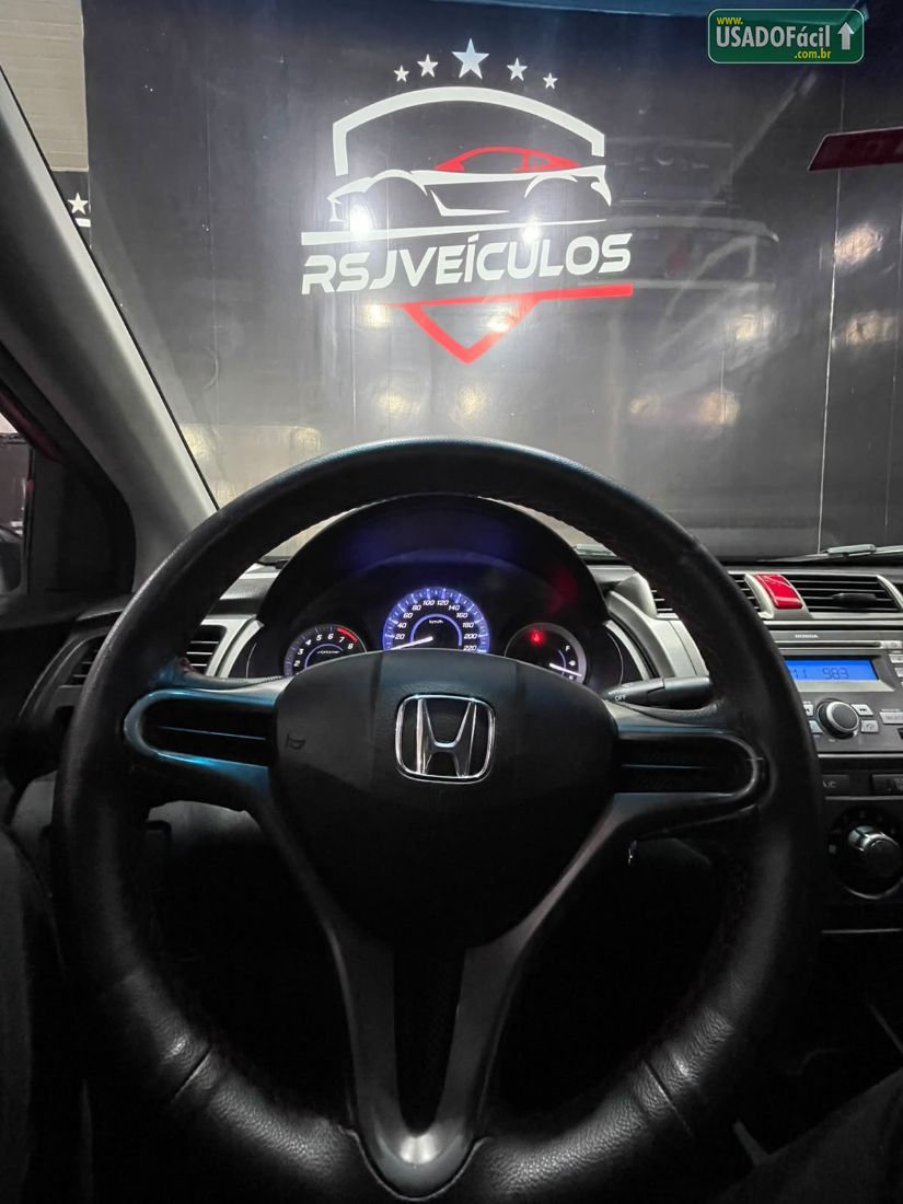 Honda City Sedan Sport 1.5 Mecânico Flex 2013/2014 — foto 15 de 21