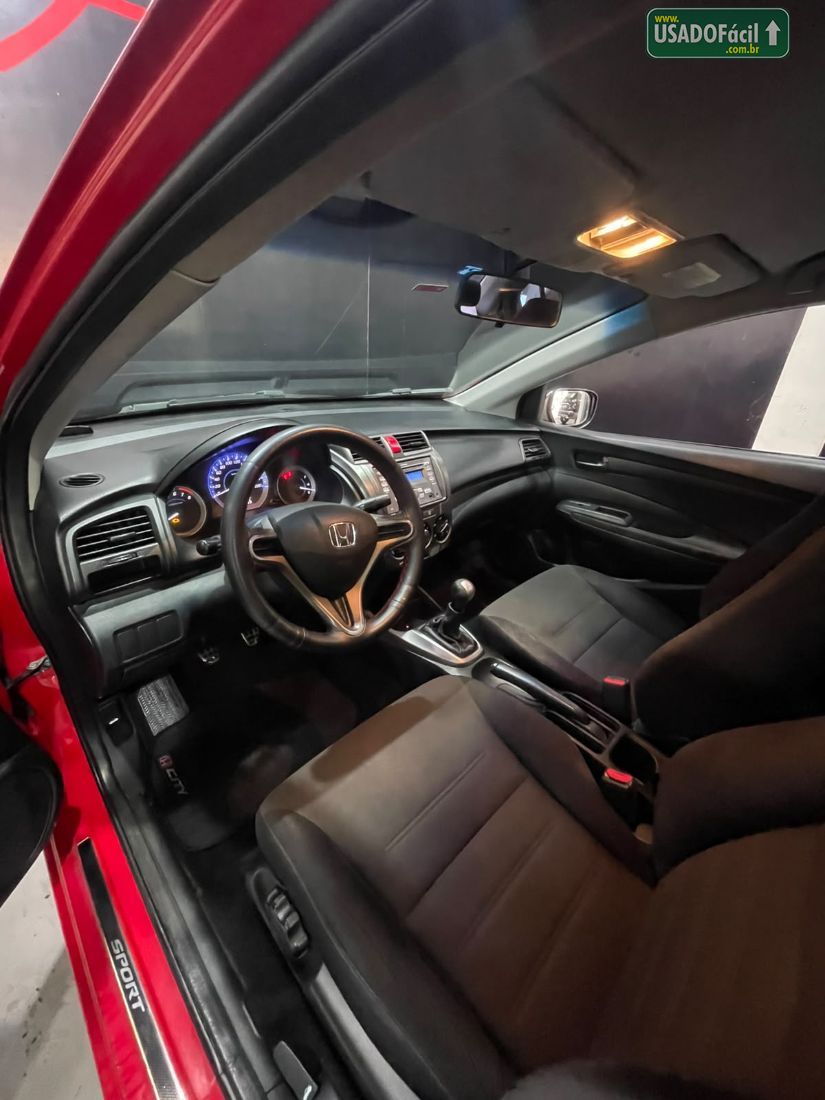 Honda City Sedan Sport 1.5 Mecânico Flex 2013/2014 — foto 17 de 21