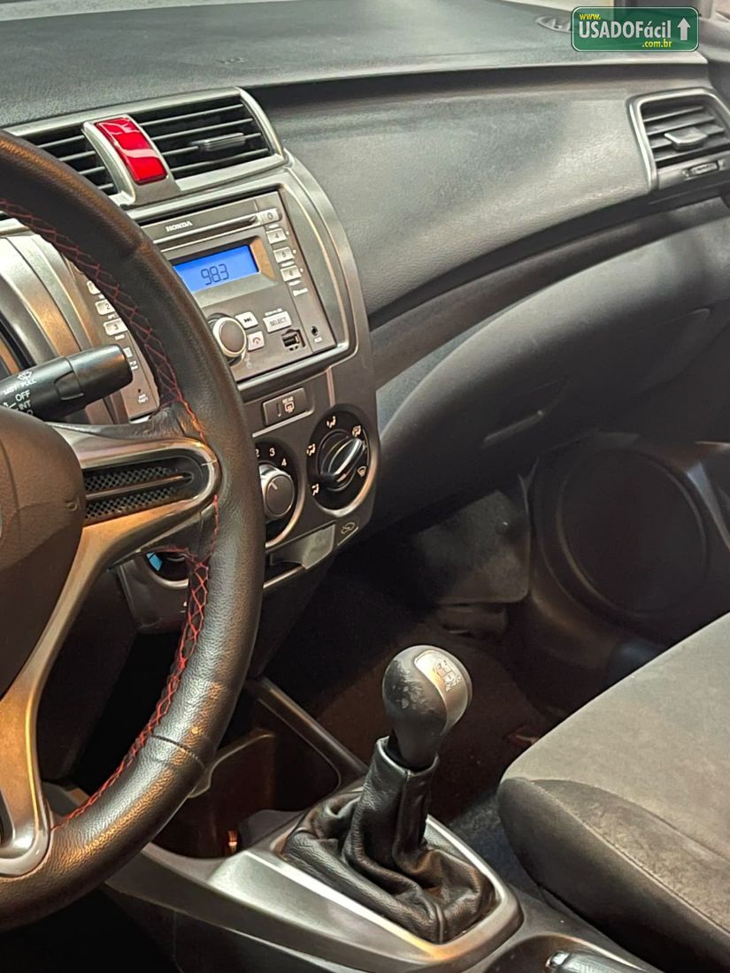 Honda City Sedan Sport 1.5 Mecânico Flex 2013/2014 — foto 19 de 21