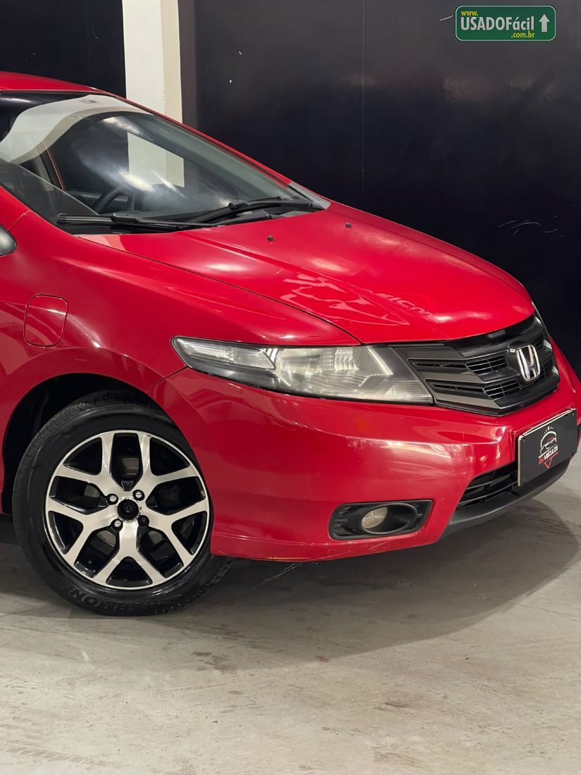 Honda City Sedan Sport 1.5 Mecânico Flex 2013/2014 — foto 2 de 21