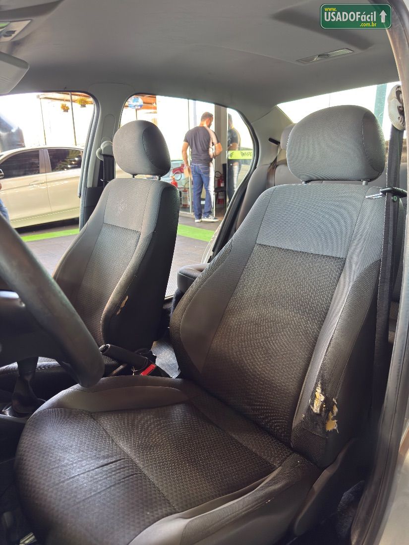 Volkswagen Voyage Trendline 1.6 Total Flex 2017/2018 — foto 11 de 12