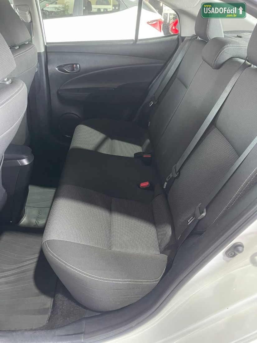 Toyota Yaris Sedan XL 1.5 Automático Flex 2022/2023 — foto 11 de 11