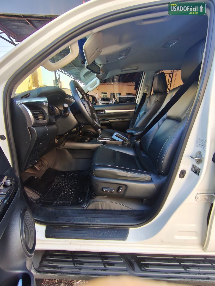 Toyota Hilux SRV CD 2.7 4X2 Automático Flex 2019/2020 — foto 9 de 11